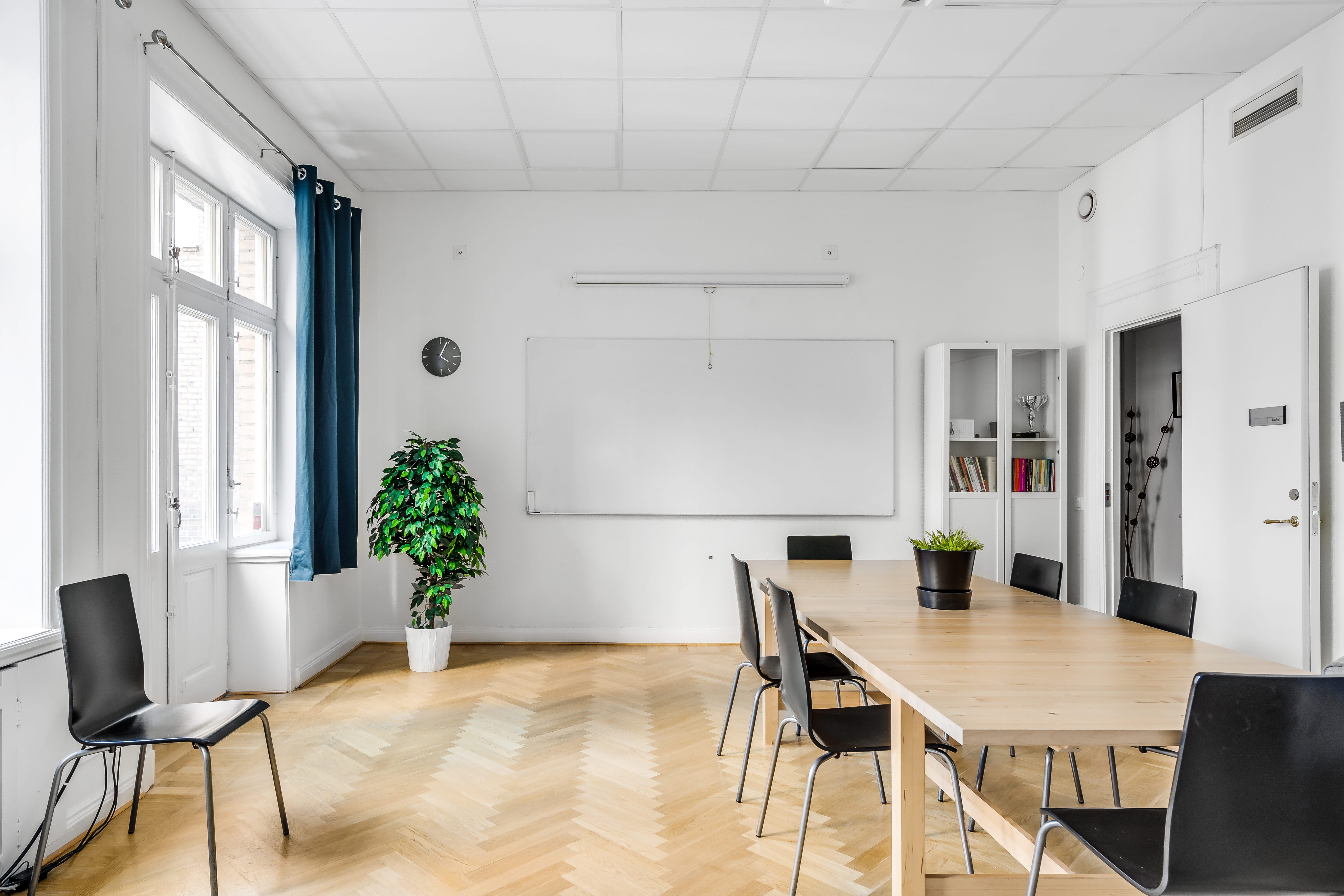 A dining room table