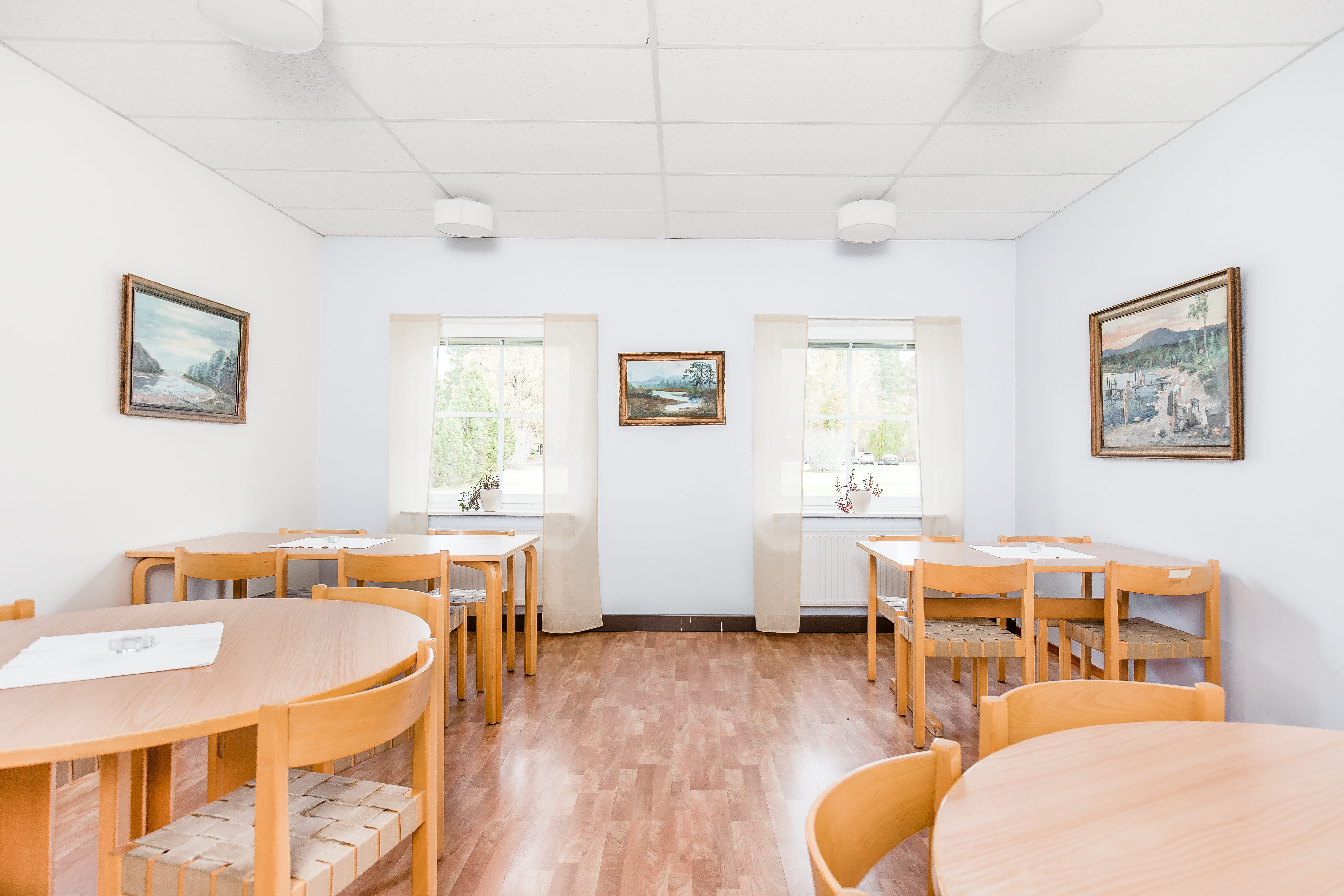 A dining room table