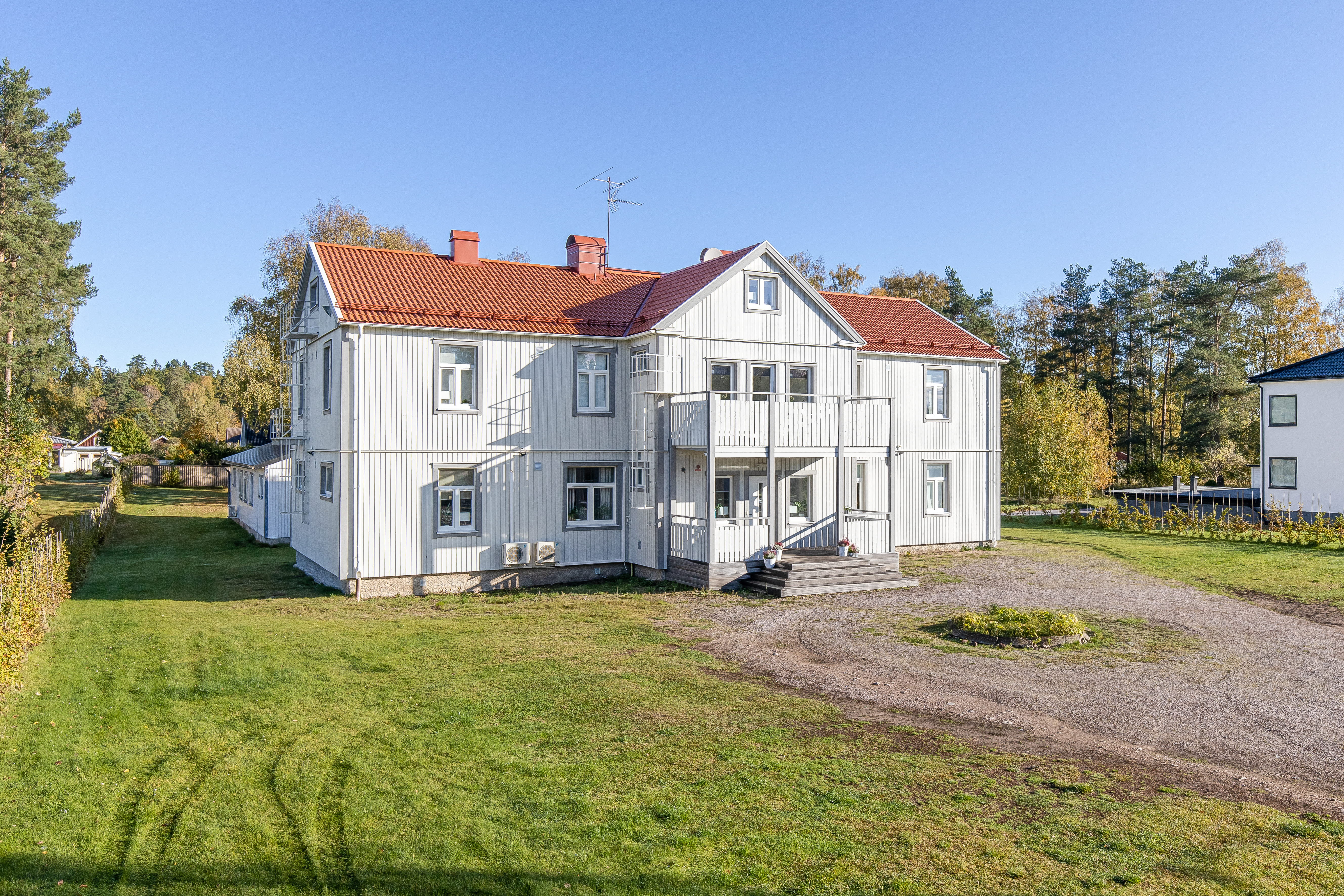 A house with a grass field